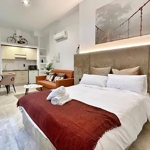 Tennessee Urban , Malaga Spain
